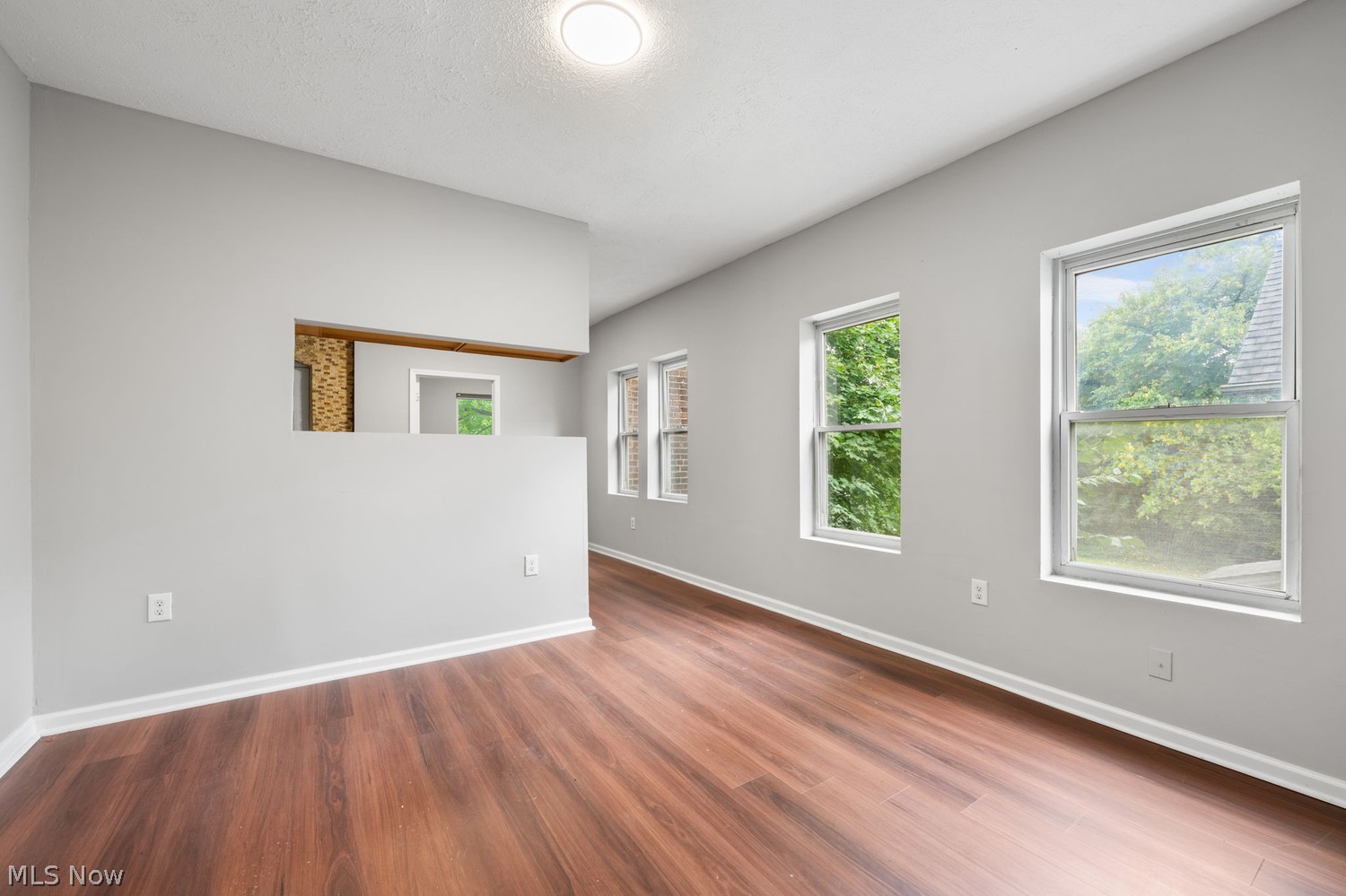 2217 E 71st Street Cleveland OH 44103