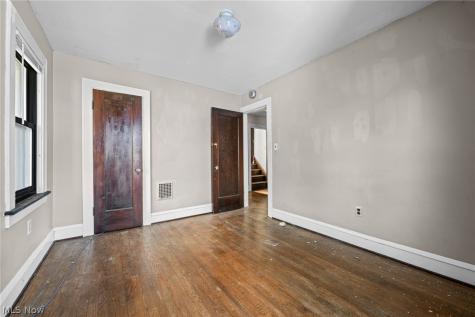 15 Grand Street Berea OH 44017