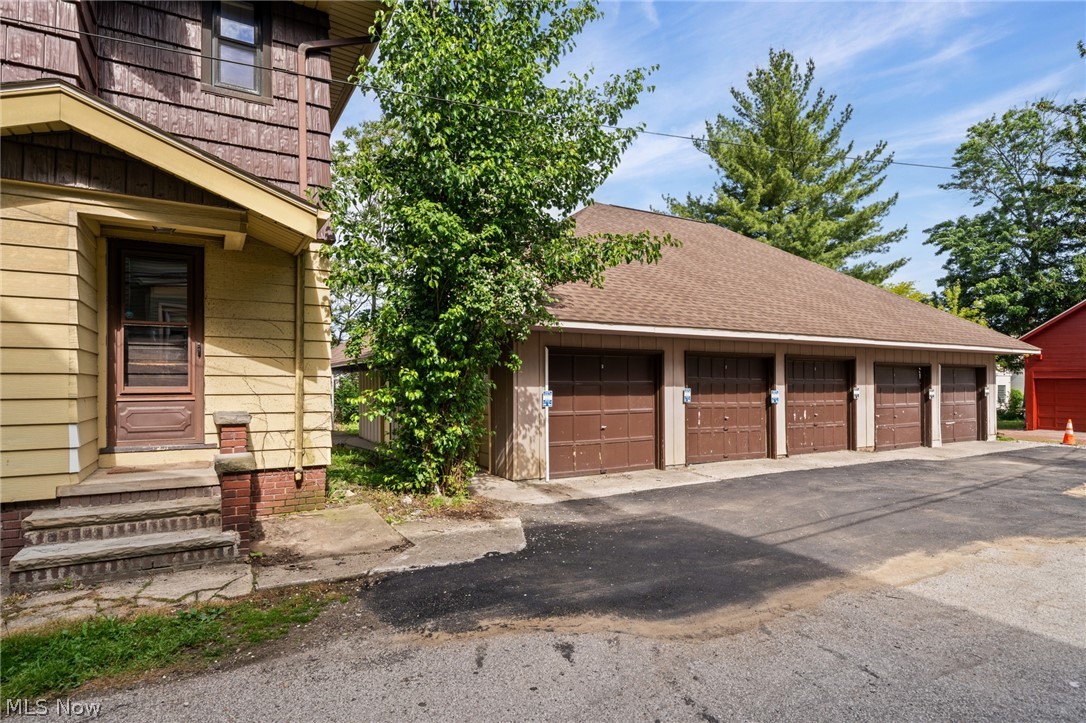 15 Grand Street Berea OH 44017
