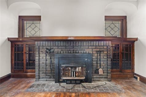 15 Grand Street Berea OH 44017