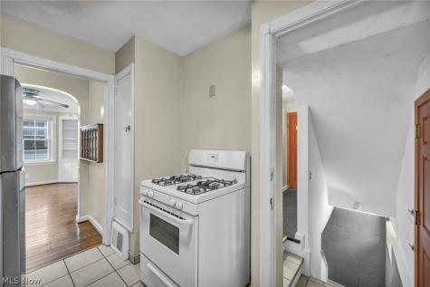 4141 W 157th Street Cleveland OH 44135