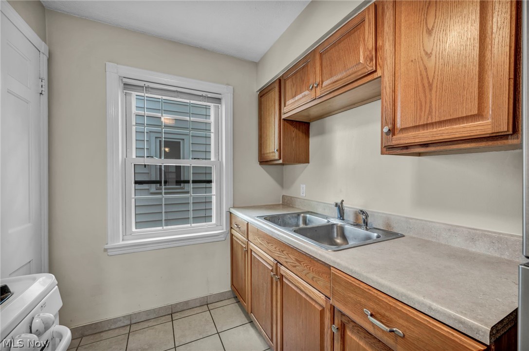 4141 W 157th Street Cleveland OH 44135