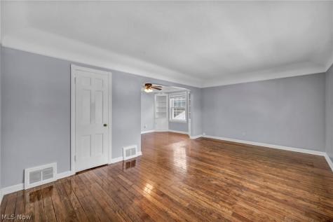 4141 W 157th Street Cleveland OH 44135