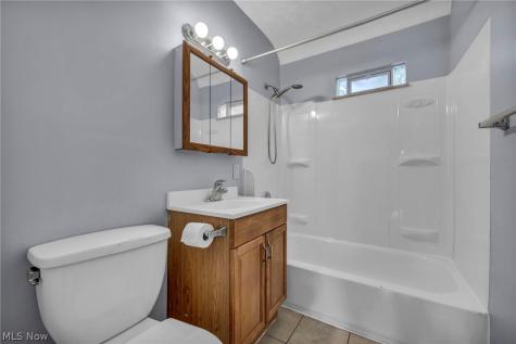 4141 W 157th Street Cleveland OH 44135