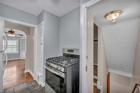 4141 W 157th Street Cleveland OH 44135