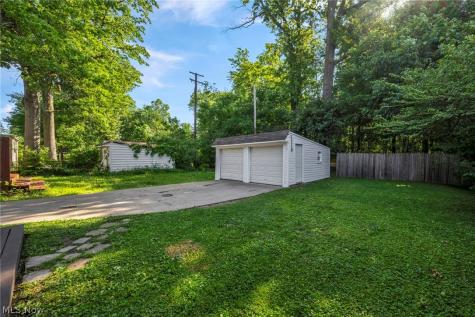 4141 W 157th Street Cleveland OH 44135