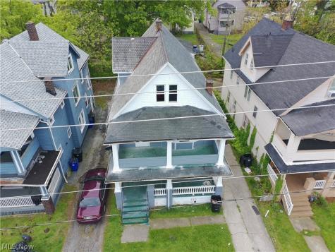 11604 Tuscora Avenue Cleveland OH 44108