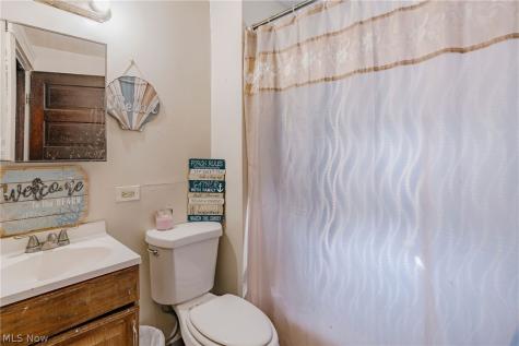 380 E 165th Street Cleveland OH 44110