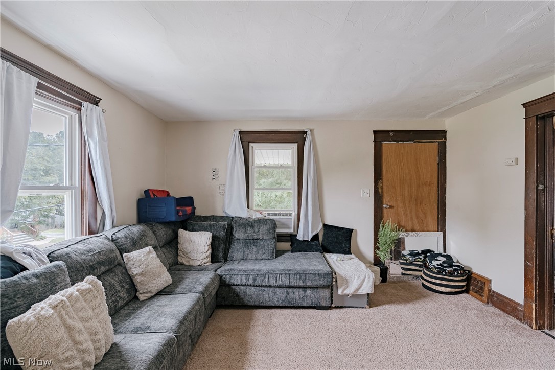 380 E 165th Street Cleveland OH 44110
