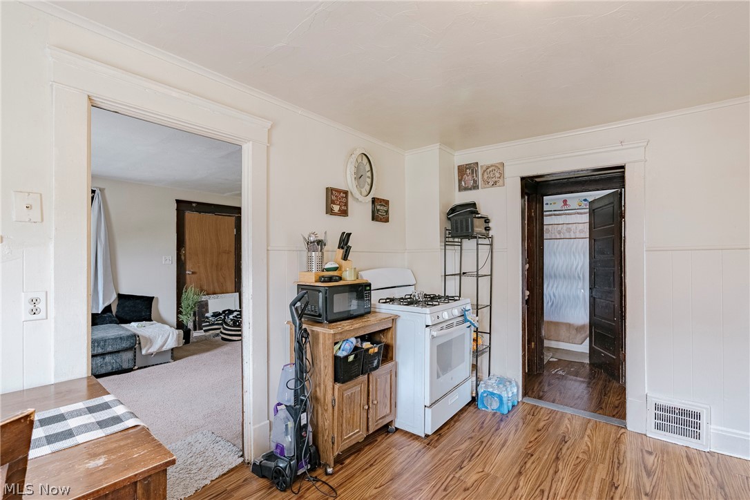 380 E 165th Street Cleveland OH 44110