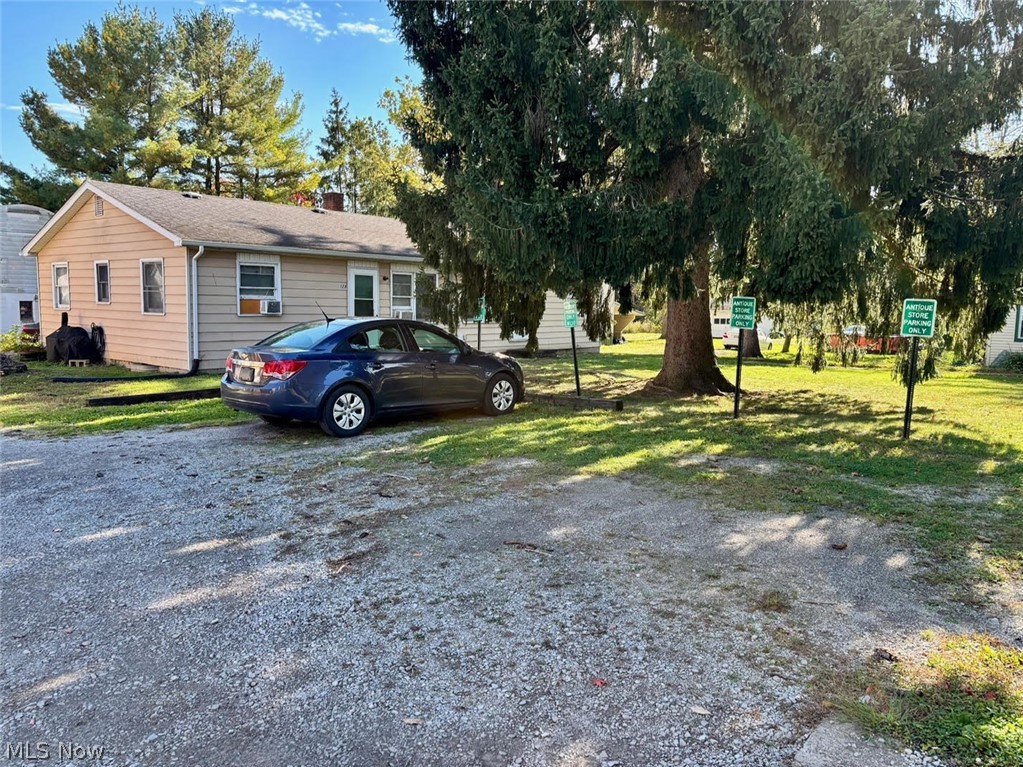 124 W Main Street Smithville OH 44677