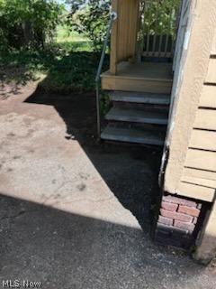 658 E 92 Street Cleveland OH 44108
