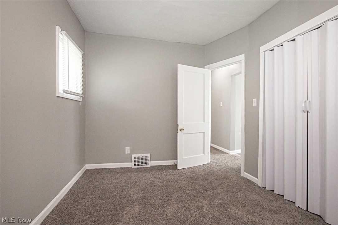 1320 E 142nd Street East Cleveland OH 44112