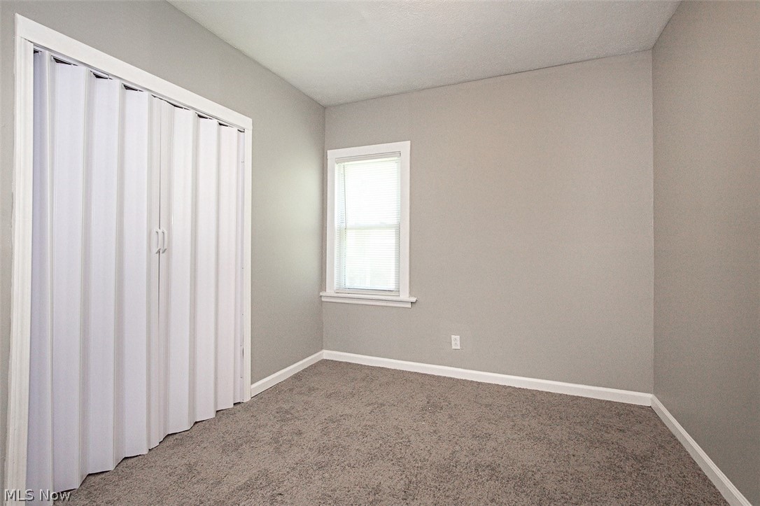 1320 E 142nd Street East Cleveland OH 44112