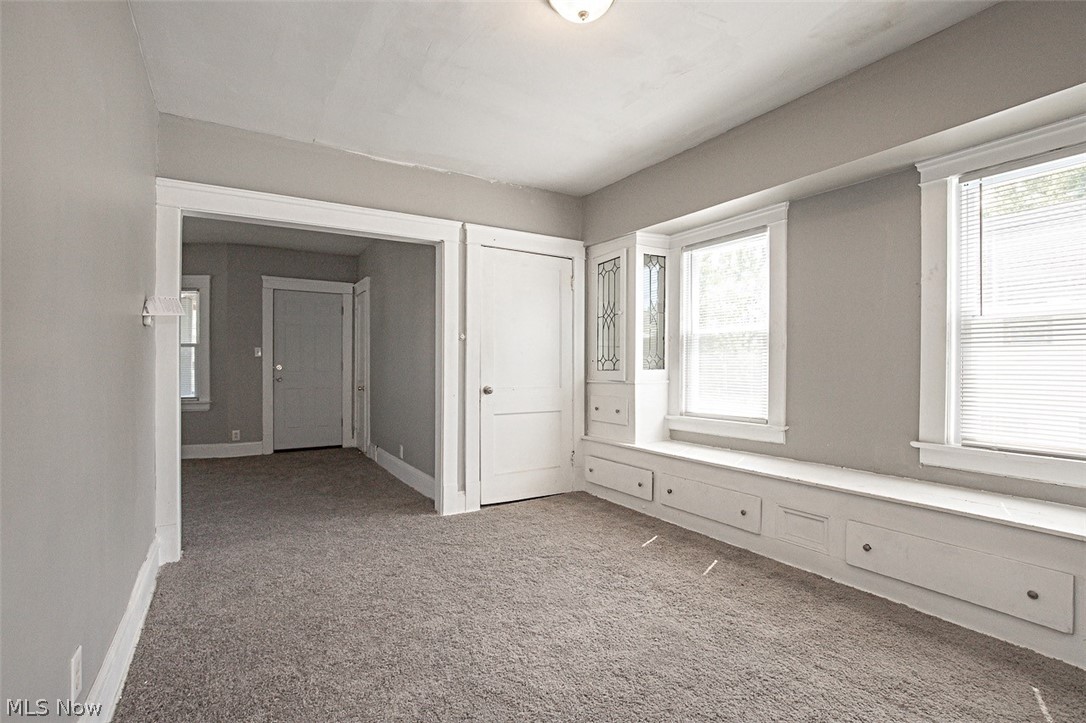 1320 E 142nd Street East Cleveland OH 44112