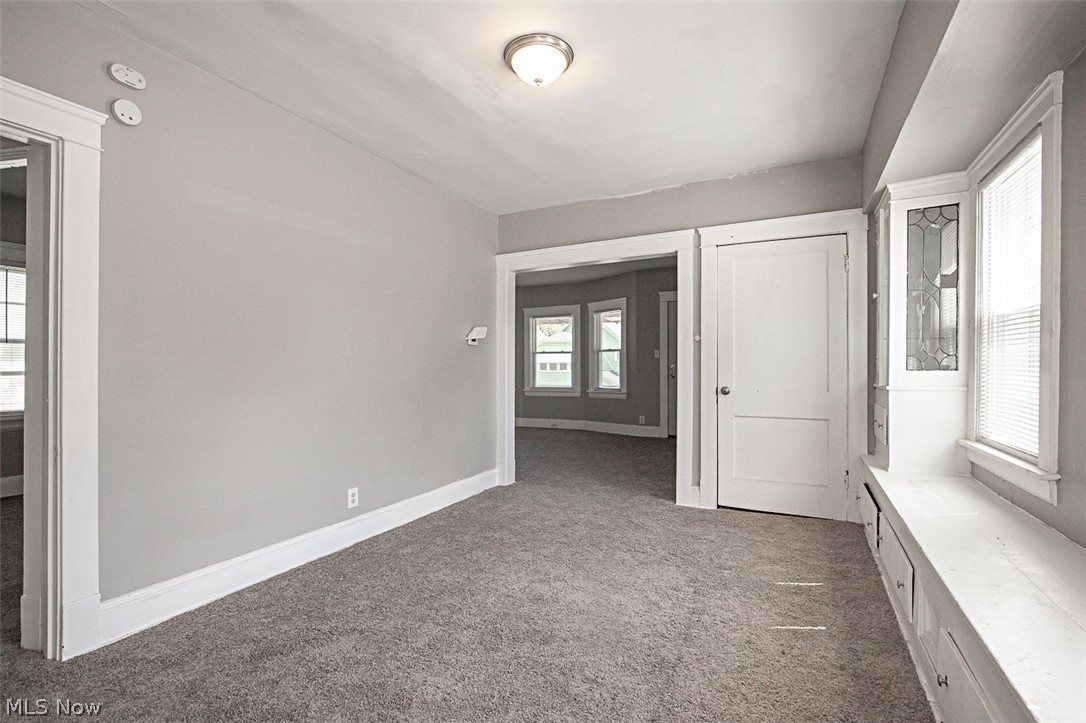 1320 E 142nd Street East Cleveland OH 44112