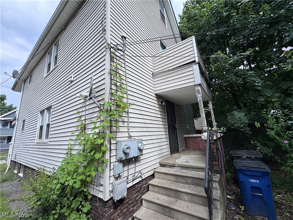 2793 E 125th Street East Cleveland OH 44120