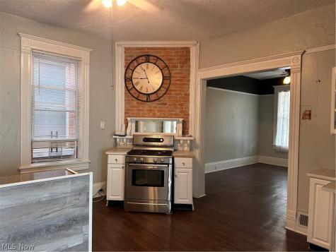 4912 Franklin Boulevard Cleveland OH 44102