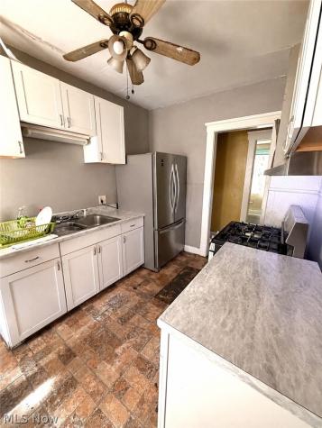 9914 Adams Avenue Cleveland OH 44108