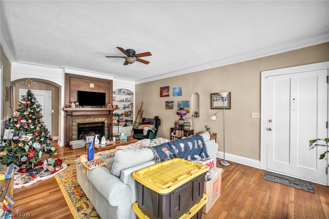 2420 Overlook Road Cleveland Heights OH 44106
