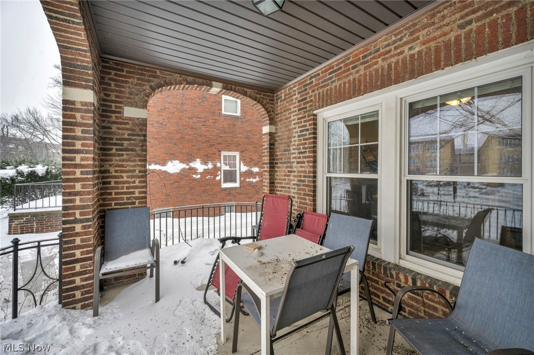 2420 Overlook Road Cleveland Heights OH 44106