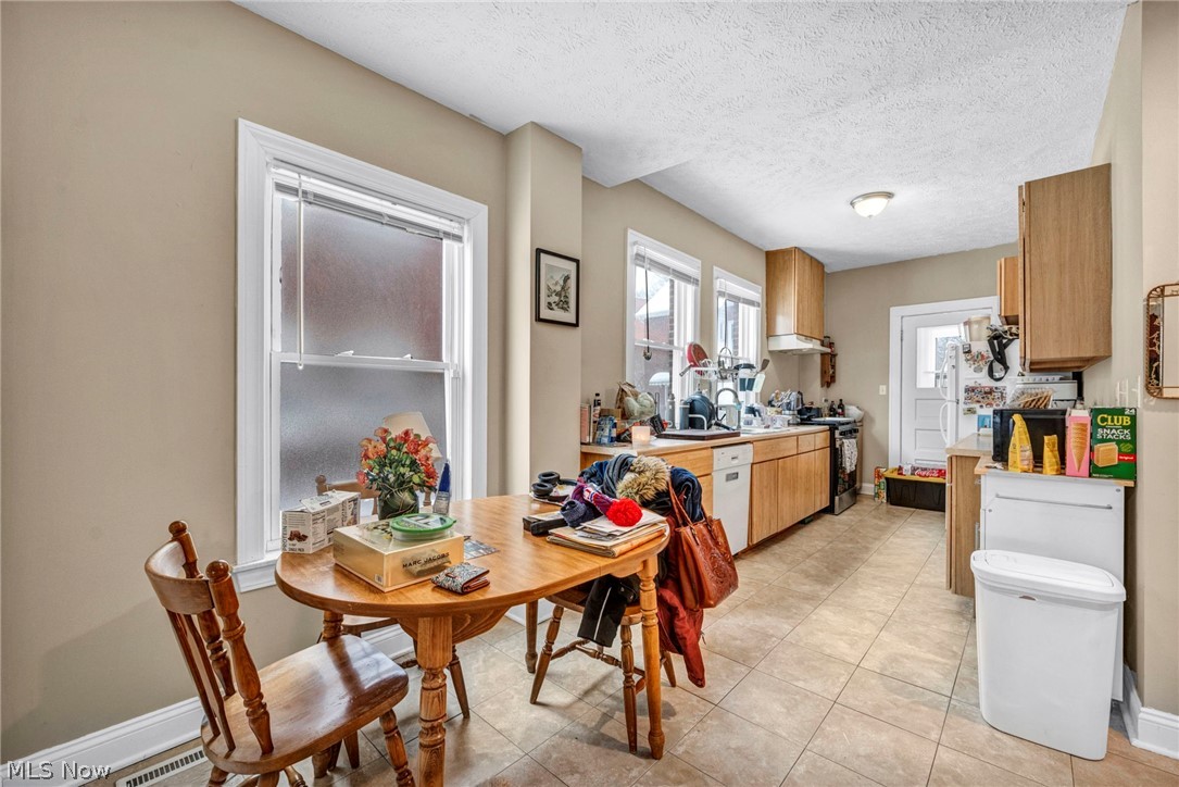 2420 Overlook Road Cleveland Heights OH 44106