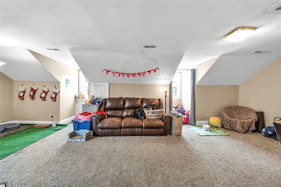 2420 Overlook Road Cleveland Heights OH 44106