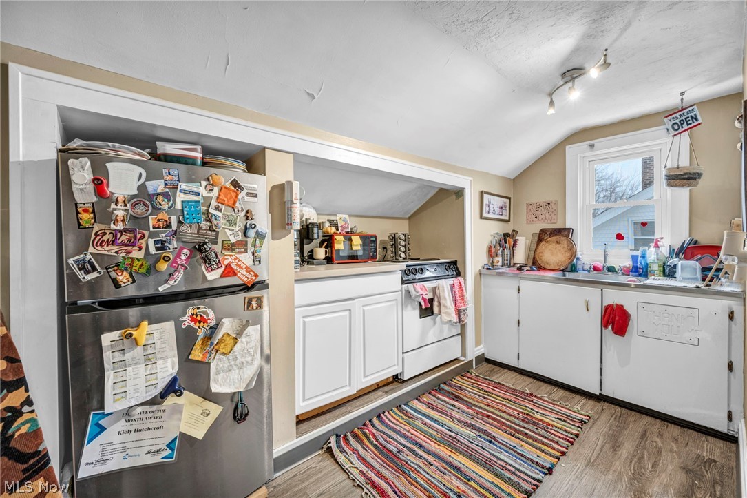2420 Overlook Road Cleveland Heights OH 44106