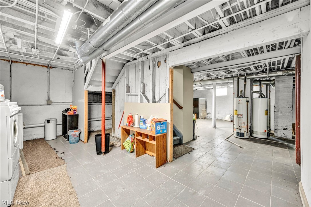 2420 Overlook Road Cleveland Heights OH 44106