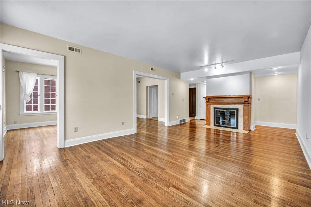 2420 Overlook Road Cleveland Heights OH 44106