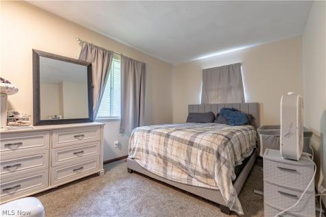 316 Pershing Avenue NW Massillon OH 44646