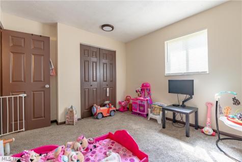 316 Pershing Avenue NW Massillon OH 44646