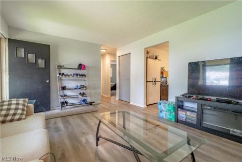 316 Pershing Avenue NW Massillon OH 44646