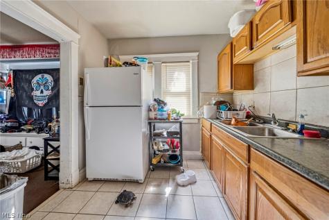 11724 Forest Avenue Cleveland OH 44120