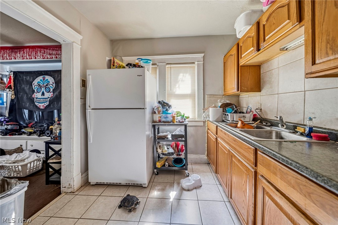 11724 Forest Avenue Cleveland OH 44120