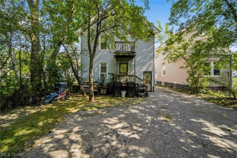 11724 Forest Avenue Cleveland OH 44120