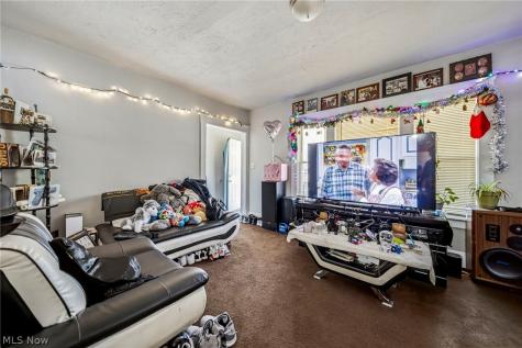 11724 Forest Avenue Cleveland OH 44120