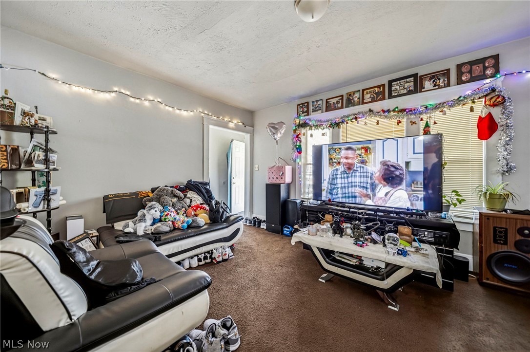 11724 Forest Avenue Cleveland OH 44120