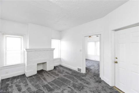 14104 Aspinwall Avenue Cleveland OH 44110