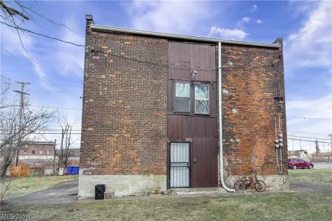 14104 Aspinwall Avenue Cleveland OH 44110