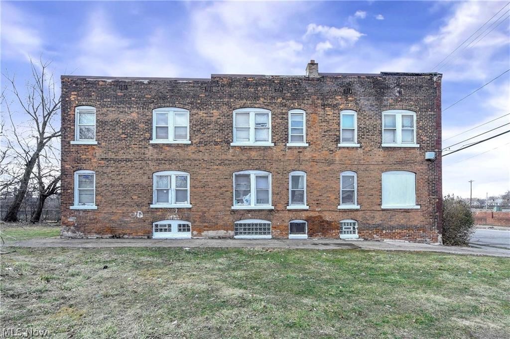 14104 Aspinwall Avenue Cleveland OH 44110