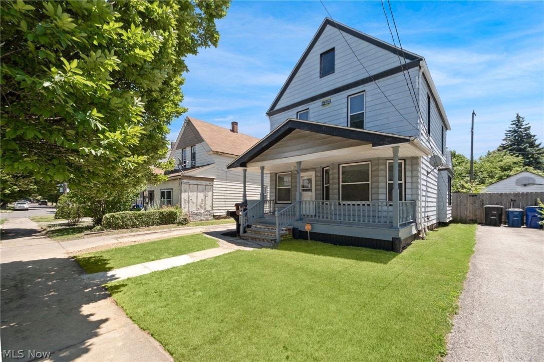 3911 Daisy Avenue Cleveland OH 44109
