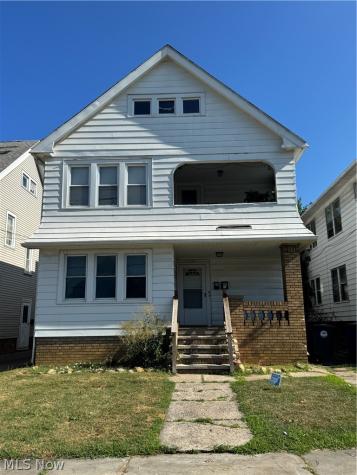 11304 Thrush Avenue Cleveland OH 44111