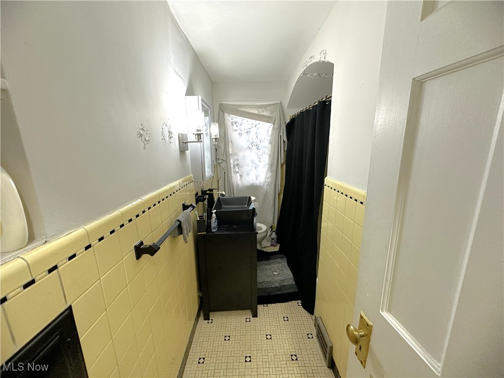 3613 Lynnfield Road Shaker Heights OH 44122