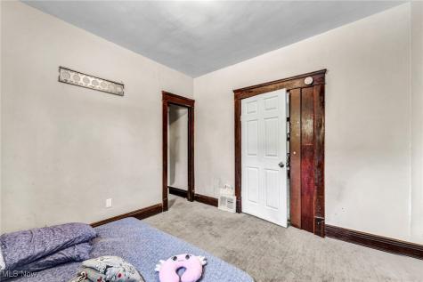 9616 Lamontier Avenue Cleveland OH 44104