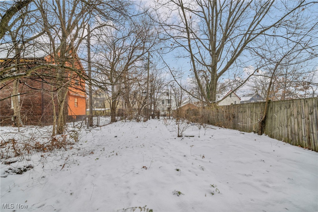 9616 Lamontier Avenue Cleveland OH 44104