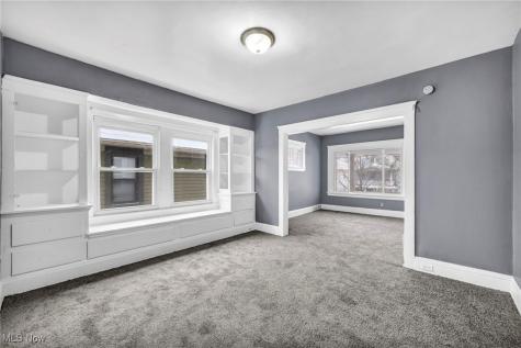 9616 Lamontier Avenue Cleveland OH 44104