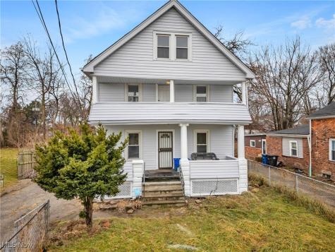 15008 Sylvia Avenue Cleveland OH 44110