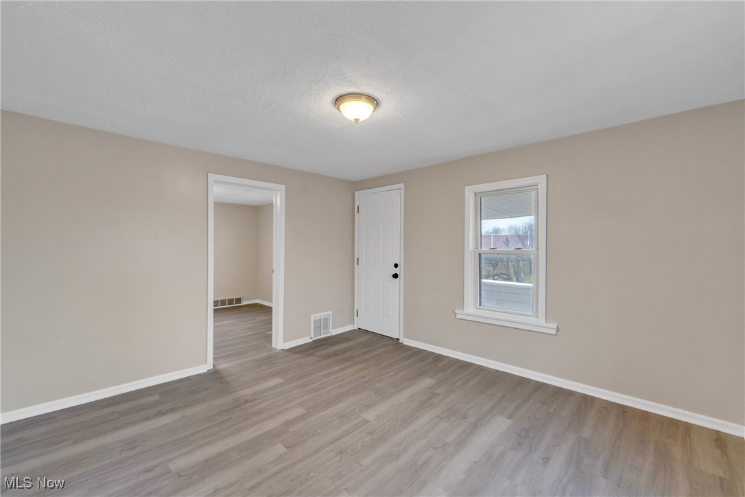 15008 Sylvia Avenue Cleveland OH 44110