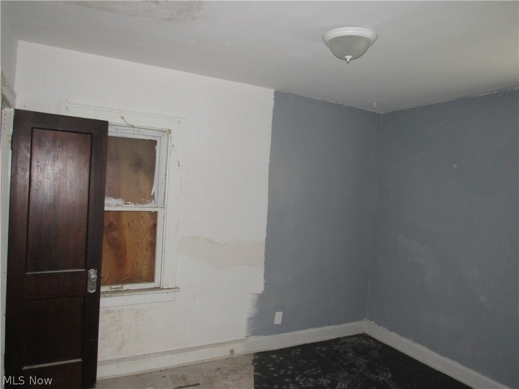 889 E 128th Street Cleveland OH 44108